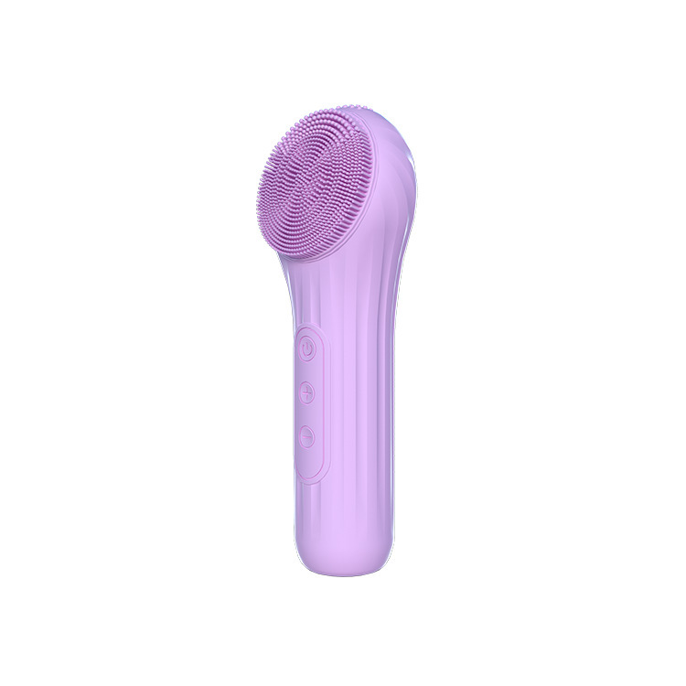LUMÉRA™ GlowClean Facial Brush
